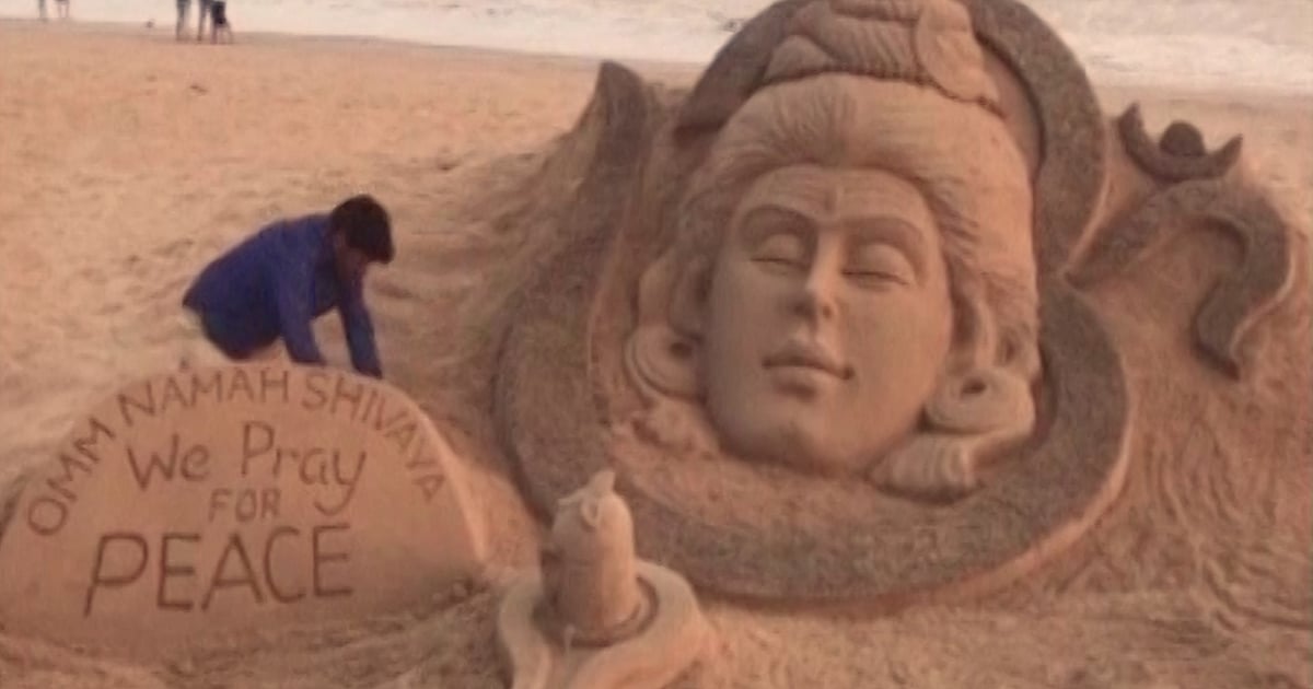 Maha Shivaratri Sudarsan Pattnaik’s Sand Art Tribute to Shiva